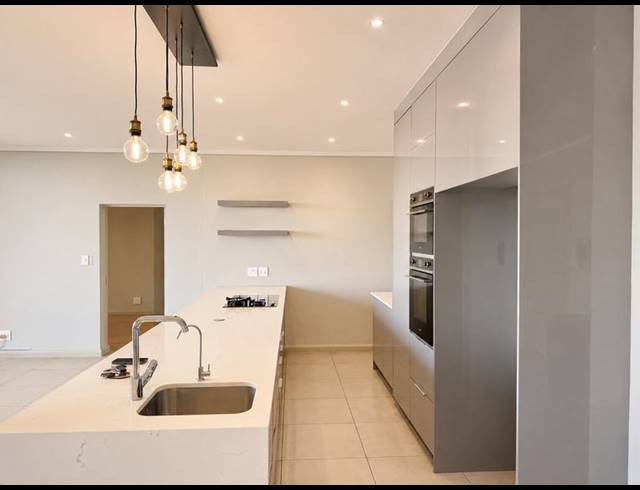3 BEDROOM APARTMENT FOR SALE IN MIDSTREAM ESTATE